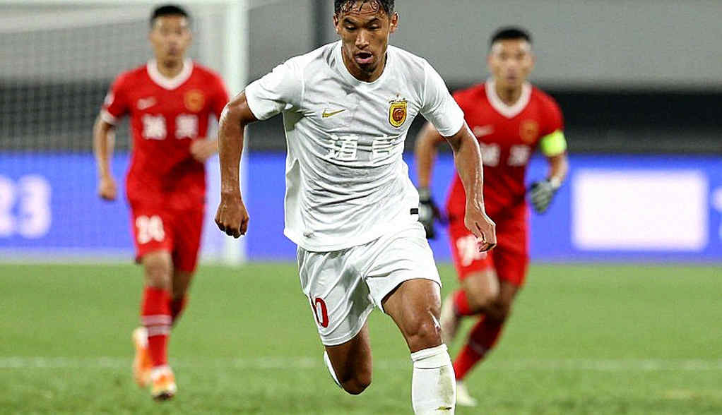 Estadio Banorte-এর দুই অ্যান্থেম: এনএফএলের মেক্সিকো প্লেবুক আর সকারের জন্য তার পাঠ