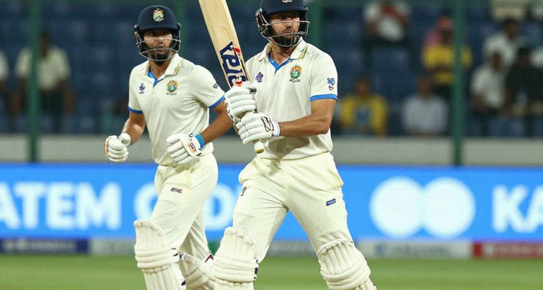 শেষ ওভারের 'মিরাকল' আর লেজারের সততা: ২০২৬ টি-টোয়েন্টি বিশ্বকাপের একটি ডেটা অডিট
